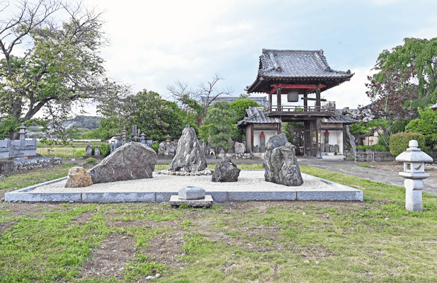 長岡寺枯山水主要部